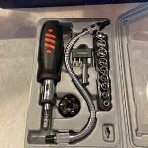 DuraPRO Snake Driver Ratcheting Screwdriver Flexible Shaft. Reach It.